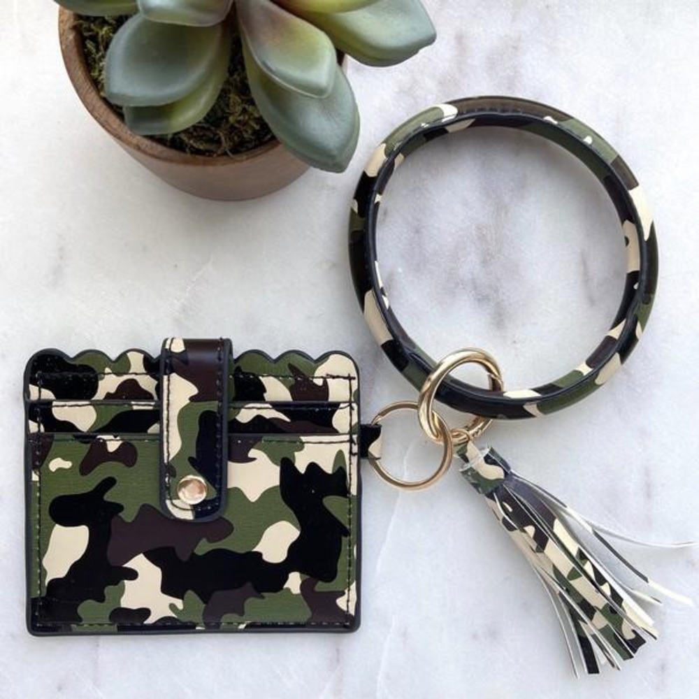 NEVER FORGOTTEN TASSEL KEY RING - Picture 4 of 8